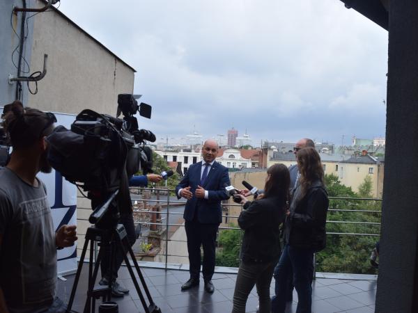 szynkowski konferencja